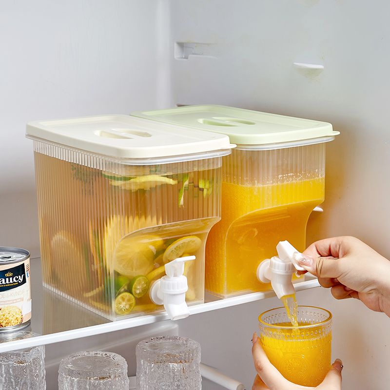 Multi-Functional Juice Dispenser 3