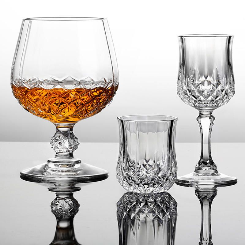 Crystal Wine Glass Set of Four 3